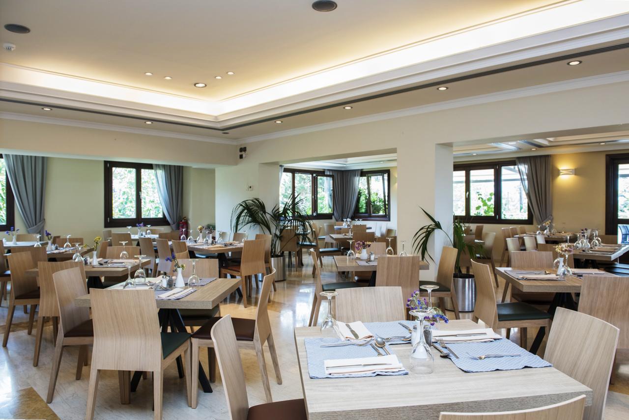 Miramare Hotel Еретрия Екстериор снимка